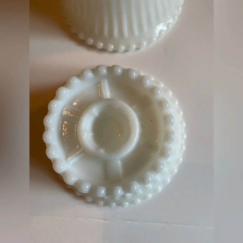Antique Vintage White Milk Glass Candle Holders Set of 2 Excellent Condition